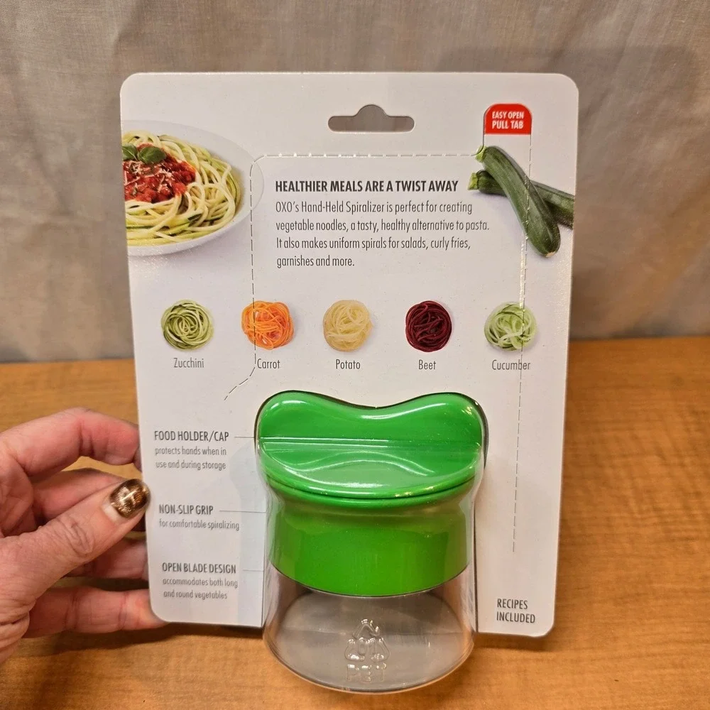 Oxo Good Grips Hand-Held Spiralizer Curly Vegetable Noodles Factory Seal Healthy